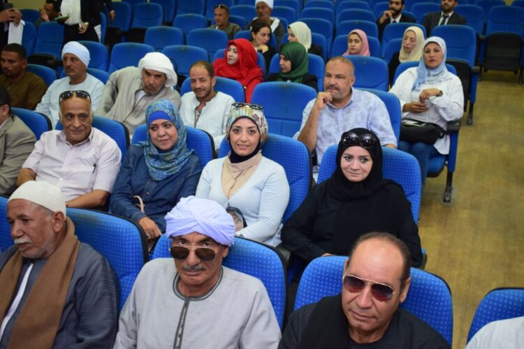 منصة بلدنا تستضيف قمة المناخ بالمنيا تشارك في احتفالية عيد الفلاح 1 منصة بلدنا تستضيف قمة المناخ بالمنيا تشارك في احتفالية عيد الفلاح