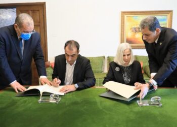 الجامعة العربية توقع مذكرة تفاهم مع منظمة إنقاذ الطفل الدولية