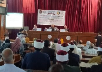 منصة البحيرة  تنظيم  مؤتمر التحول إلى الاقتصاد الأخضر المستدام في ظل التغيرات المناخية