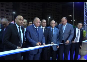 محافظ القاهرة يفتتح معرض “مدرستي” بالتعاون مع الغرفة التجارية بمنطقة المعادي