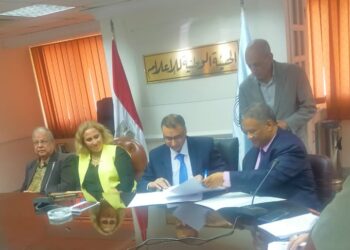 حلقة نقاشية علي مستوي الخبراء وكبار المتخصصين بعنوان ” الإعلام ومواجهة الشائعات والأفكار الهدامة “