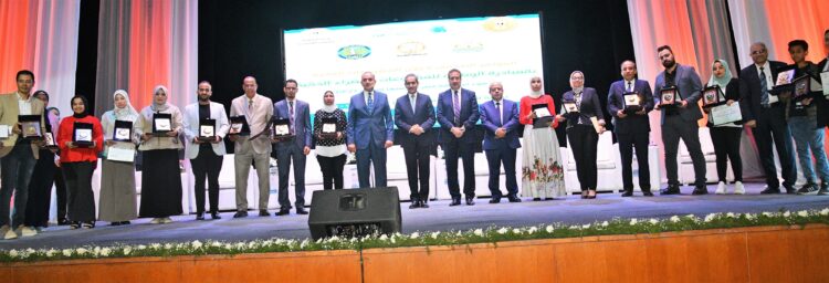 محافظة الغربية تستضيف المؤتمر الصحفي للإعلان عن المشروعات الفائزة بالمبادرة الوطنية للمشروعات الخضراء الذكية