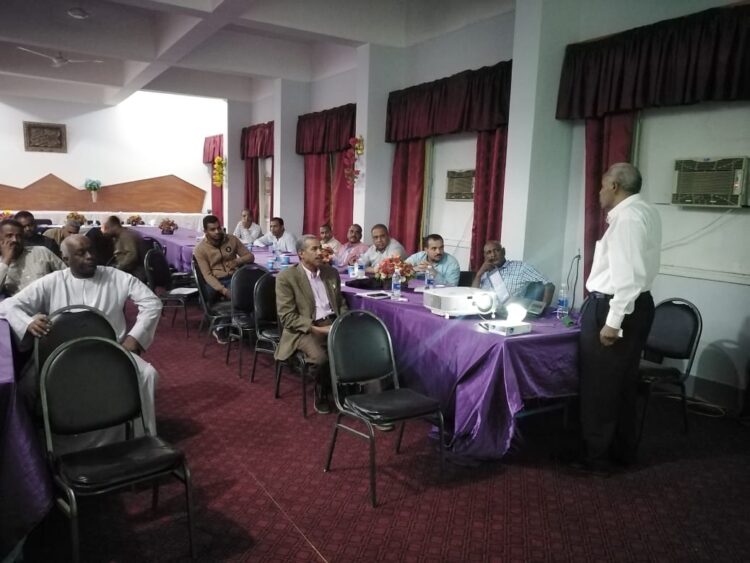 برنامج لتدريب العاملين بمصنع سكر إدفو على التكيف مع تغير المناخ 1 برنامج لتدريب العاملين بمصنع سكر إدفو على التكيف مع تغير المناخ