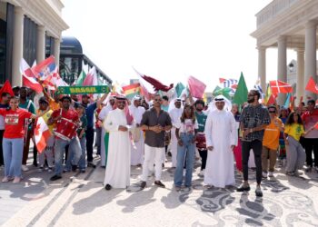 نجوم ” أرض المونديال ” يتحدثون عن العمل العربي الضخم