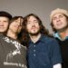 فرقة ” Red Hot Chili Peppers ” الشهيرة تفاجئ جمهورها بألبومها الثاني خلال عام 14 فرقة ” Red Hot Chili Peppers ” الشهيرة تفاجئ جمهورها بألبومها الثاني خلال عام
