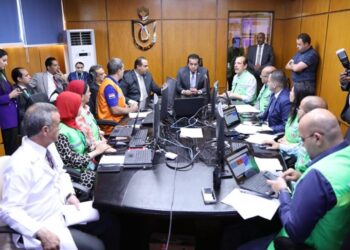 وزير الصحة يترأس غرفة العمليات المركزية للجنة التأمين الطبي لمؤتمر الأمم المتحدة للمناخ (cop27)