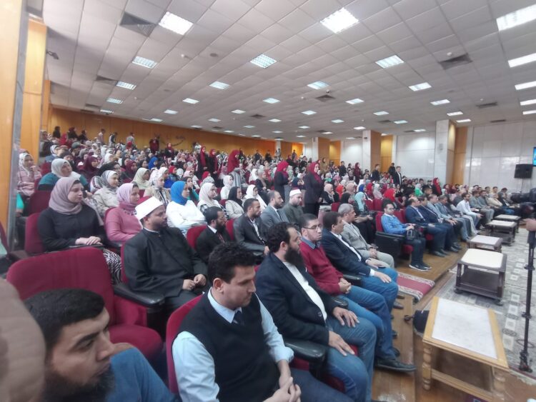مفتي الجمهورية للطلاب خلال محاضرة لفضيلته بجامعة المنوفية: عليكم إدراك حجم التحديات المتلاحقة والحرص على خدمة بلدكم مصر‎‎