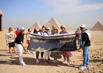 ” إير كايرو” للطيران تنظم جولة سياحية لممثلى ” 140 ” من شركات السياحة والسفر الألمانية لتنشيط الحركة الجوية والسياحية إلى مصر