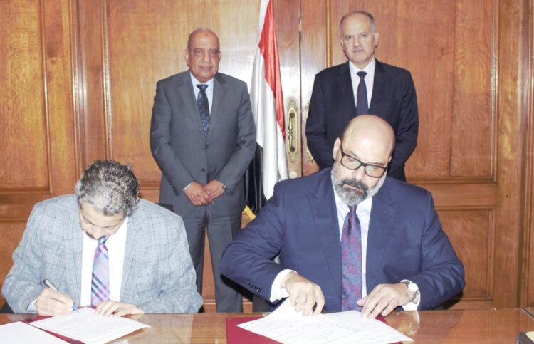 “عصمت”: برامج تدريبية للعاملين لتطوير مهاراتهم.. وتعزيز التعاون مع الجهات العلمية والبحثية