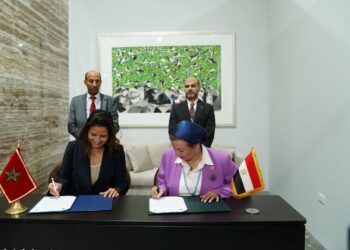 وزيرة البيئة توقع مذكرة تفاهم مع الجانب المغربي فى مجال حماية البيئة والتنمية المستدامة.