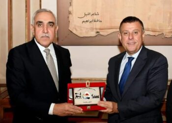 سفير جمهوريّة العراق في القاهرة يلتقي رئيس جامعة عين شمس