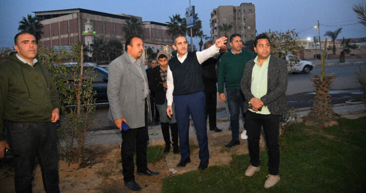 جولة مفاجئة لمحافظ الغربية بكفر الزيات وطنطا  1 جولة مفاجئة لمحافظ الغربية بكفر الزيات وطنطا