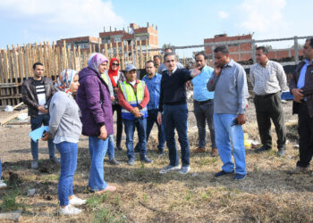 جولة تفقدية لمحافظ الغربية لمتابعة مشروعات حياة كريمة في خمس قرى 