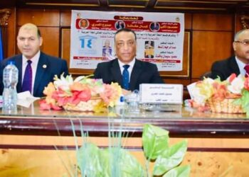 آداب طنطا تحتفل باليوم العالمي للغة العربية