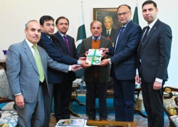 رئيس وزراء باكستان محمد شهباز شريف يطلق مبادرة عمل ” الصمود والإنعاش والتأهيل وإعادة الإعمار لفيضانات باكستان”