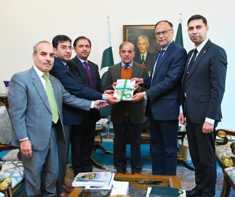 رئيس وزراء باكستان محمد شهباز شريف يطلق مبادرة عمل ” الصمود والإنعاش والتأهيل وإعادة الإعمار لفيضانات باكستان” 1 رئيس وزراء باكستان محمد شهباز شريف يطلق مبادرة عمل ” الصمود والإنعاش والتأهيل وإعادة الإعمار لفيضانات باكستان”