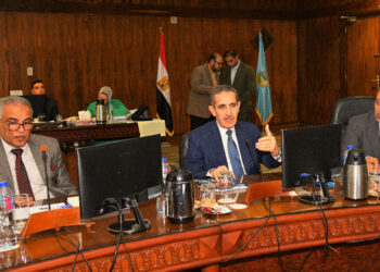 محافظ الغربية يشهد الاجتماع الدوري لمجلس جامعة طنطا 