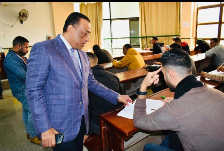 لليوم الخامس على التوالي المصرى . يتفقد إمتحانات الفرقة الثالثة للفصل الدراسى الأول “بآداب طنطا “