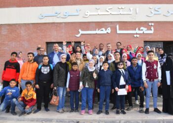 محافظ الغربية يصطحب ذوي الهمم في رحلة  لمشروعات حياة كريمة بزفتى