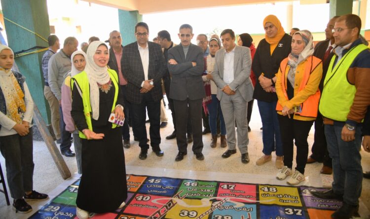 قوافل طبية واجتماعية  وعرض مسرحي لأهالي حياة كريمة بزفتى