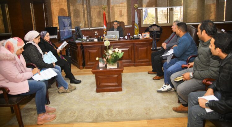 رحمي يناقش مشروعات صرف صحي حياة كريمة مع رئيس الجهاز بالغربية 1 رحمي يناقش مشروعات صرف صحي حياة كريمة مع رئيس الجهاز بالغربية