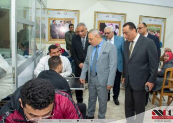 رئيس جامعة طنطا يتفقد مركز رعاية الطلاب المكفوفين والمعاقين بكلية الآداب