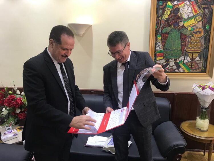 في لقاء العزازي وجاتين .. 250 منحة دراسية من روسيا إلى مصر