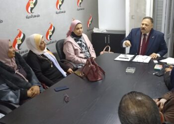 أمين حزب مصر الحديثة بالغربية يجتمع بأعضاء الأمانات المختلفة لمناقشة خطة العمل خلال الفترة القادمة