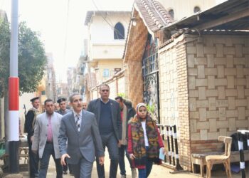 محافظ الغربية يتفقد محيط كنيسة ماري جرجس بالسنطة