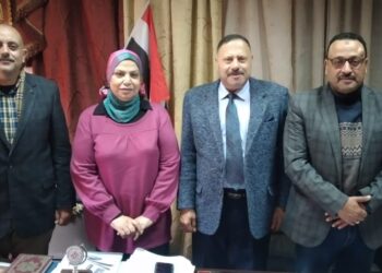 أمين حزب مصر الحديثة بالغربية يلتقي رئيس فرع الهيئة العامة لتعليم الكبار