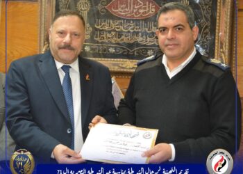 يتقدمهم أمين الحزب.. وفد من أمانة مصر الحديثة بالغربية يزور القيادات الأمنية لتقديم التهنئة بمناسبة عيد الشرطة