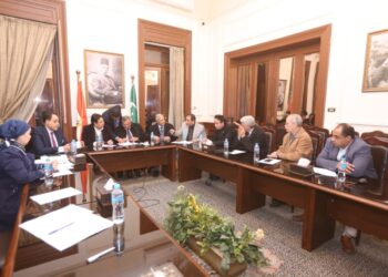 د.عبد السند يمامة يجتمع مع أعضاء الهيئة البرلمانية للوفد بمجلسي النواب والشيوخ