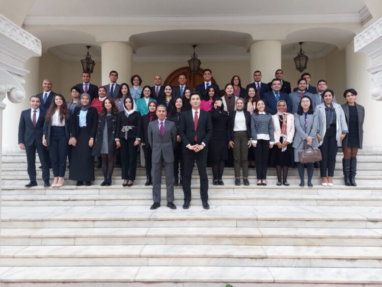 سفير جمهورية كوريا الجنوبية لدى مصر يلقي محاضرة عن مستقبل العلاقات الكورية المصرية بمعهد الدراسات الدبلوماسية