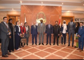 وفد سنغالي يزور غرفة القاهرة لبحث زيادة العلاقات الإستثمارية والتجارية المشتركة