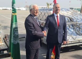 السفيرة هيفاء أبوغزالة : نشكر وزير الصحة والسكان المصري رئيس المكتب التنفيذي لمجلس وزراء الصحة العرب على التعاون والتنسيق المستمر لتوفير وإيصال المساعدات الصحية لتونس