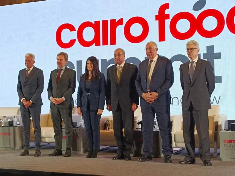 وزير الزراعة يشارك في مؤتمر الصناعات الغذائية الأولى “نحو طريق النمو المستدام”