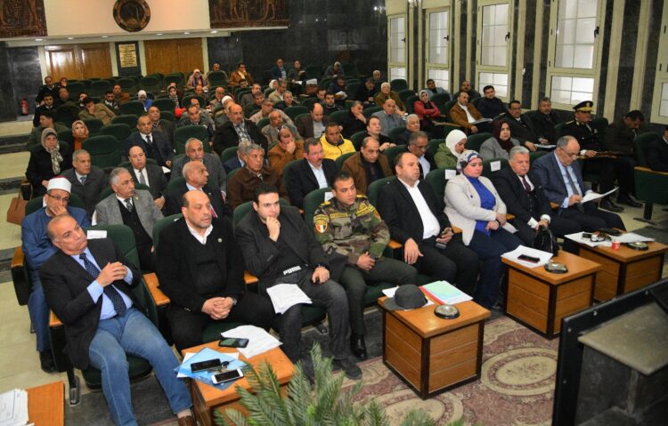 محافظ الغربية يترأس المجلس التنفيذي بحضور النواب 1 محافظ الغربية يترأس المجلس التنفيذي بحضور النواب