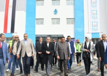 وزير التنمية المحلية ومحافظ الغربية يتفقدان مشروعات حياة كريمة بنهطاي