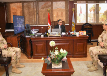 محافظ الغربية يستقبل المستشار العسكري الجديد