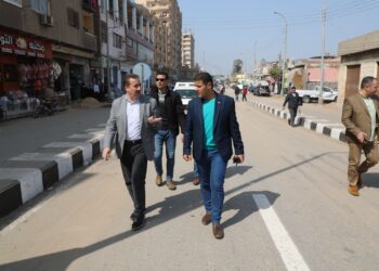 محافظ المنوفية يتفقد صوامع قويسنا و كوبري (B) ويؤكد رفع كفاءة (6) مدارس بقرى بتكلفة (37) مليون جنيه