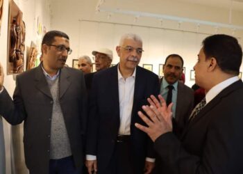القاصد يفتتح معرض “رؤى تشكيلية ” لكلية التربية النوعية بقصر ثقافة المنوفية