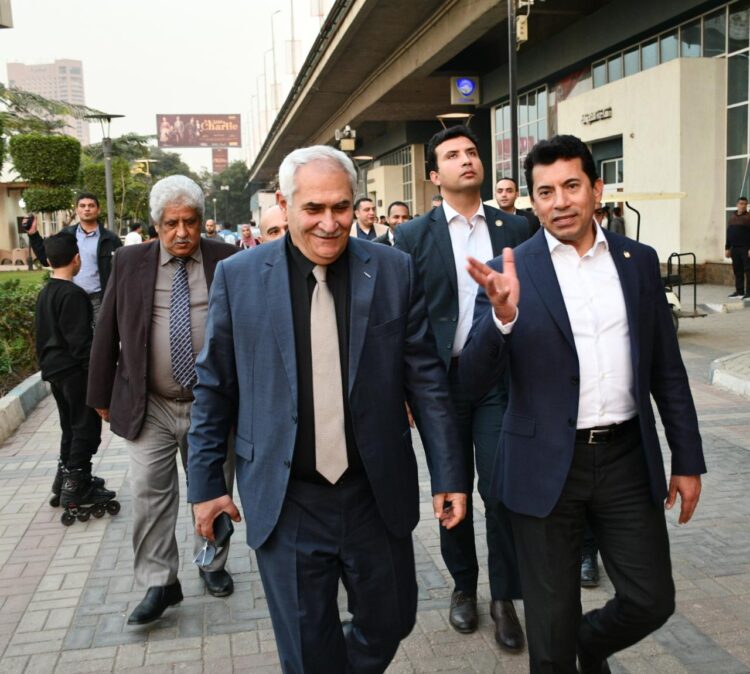 وزير الرياضة يستقبل رئيس الإتحاد الدولي لرفع الأثقال