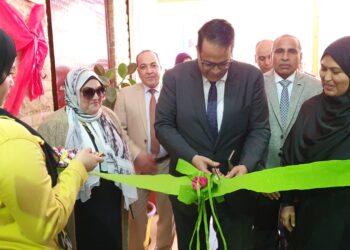 وكيل تعليم الغربية يشهد مهرجان العروض الرياضية بغرب المحلة