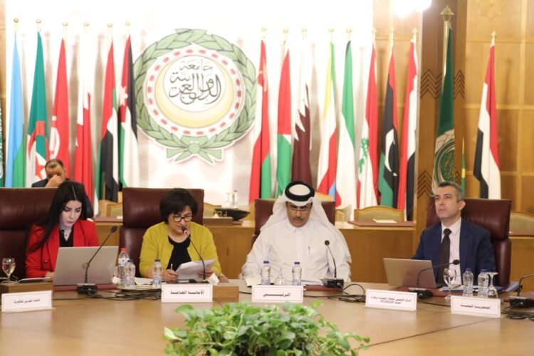 إنعقاد لجنة خبراء الطاقة المتجددة وكفاءة الطاقة للدول العربية" 1 إنعقاد لجنة خبراء الطاقة المتجددة وكفاءة الطاقة للدول العربية”