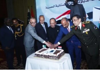 سفير باكستان يحتفل بالعيد الوطني والذكرى ال٧٥للعلاقات بين مصر وباكستان في حضور دبلوماسي رائع