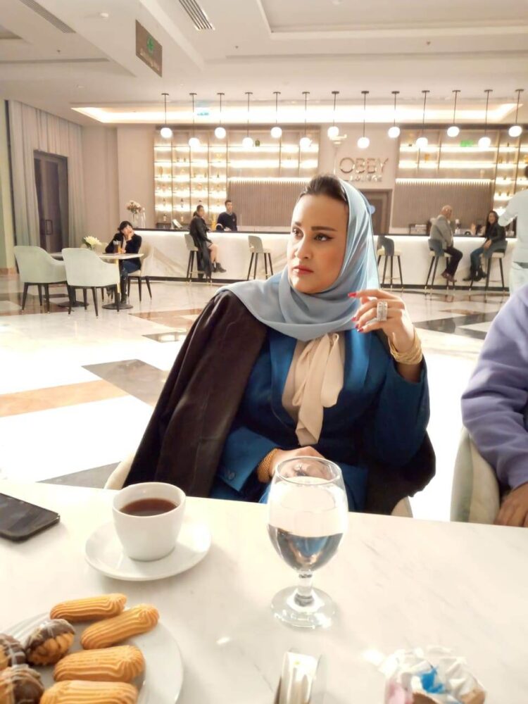 بالصور.. برلنتي فؤاد تدخل في صراع مع «غادة عبد الرازق» من أجل أخيها 1 بالصور.. برلنتي فؤاد تدخل في صراع مع «غادة عبد الرازق» من أجل أخيها