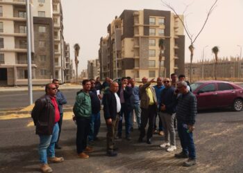 رئيس جهاز مدينة الشيخ زايد يتفقد سير العمل بوحدات مشروع " جنة" بتوسعات المدينة.. ويتابع أعمال التطوير بالحي الثامن