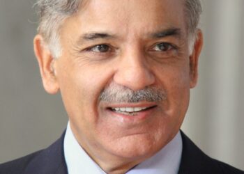 رئيس الوزراء الباكستانى يهنئ الأمة الإسلامية بعيد الفطر