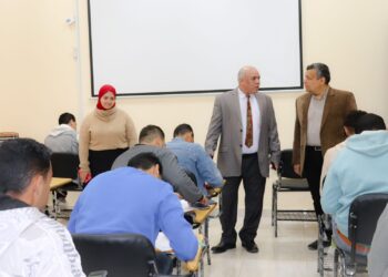 رئيس جامعة الدلتا التكنولوجية يتابع سير اختبارات منتصف الفصل الدراسى الثانى للعام الجامعى 3 رئيس جامعة الدلتا التكنولوجية يتابع سير اختبارات منتصف الفصل الدراسى الثانى للعام الجامعى