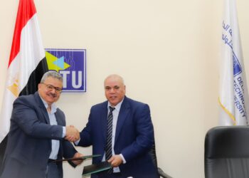 تعاون مشترك بين جامعة الدلتا التكنولوجية وشركة أوتوترونيك المتخصصة فى خدمات صناعة السيارات الكهربائية